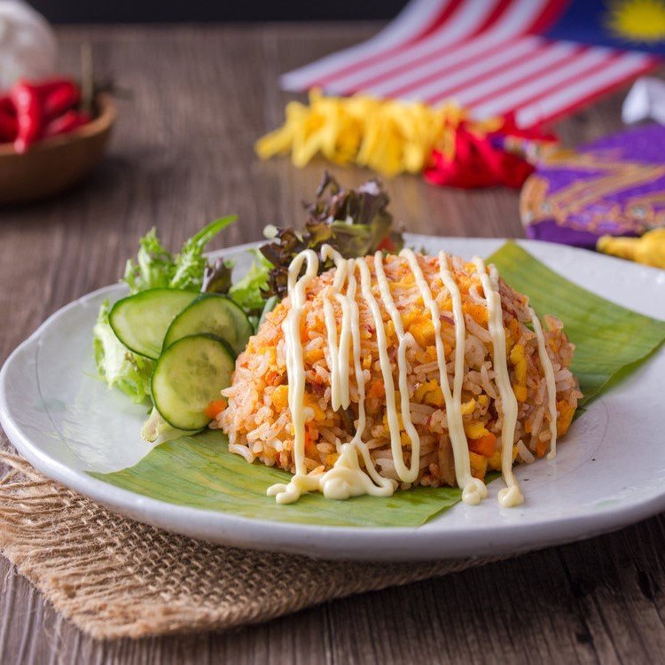 Kewpie Low Calorie Mayo Japanese Light Mayonnaise 300g -50% Less Calories Rich Egg Yolk Flavor Kewpie Low Calorie Mayo Japanese Light Mayonnaise 300g -50% Less Calories Rich Egg Yolk Flavor