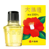 Oshima Tsubaki 100% Camellia Oil 60mL bottle front view
