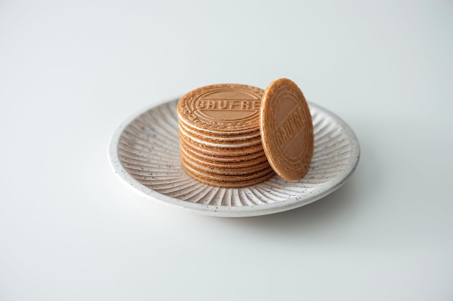 Chiikawa Hachiware Usagi collectible cookie tins from Kobe Fugetsudo