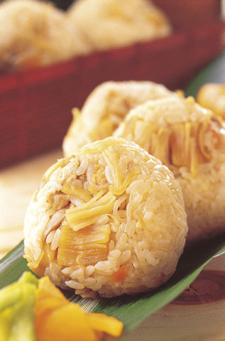 Close-up of Hokkaido SA-grade premium dried scallop adductor muscles with firm texture