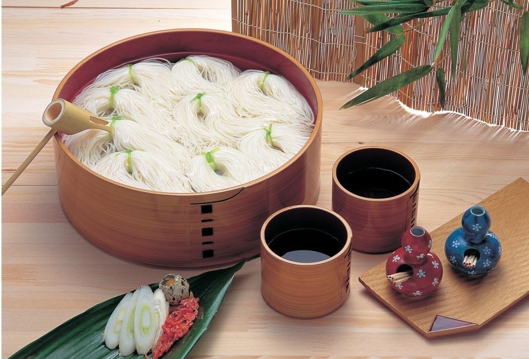 Ibonoito Superior Grade somen noodles served hot in traditional Japanese broth bowl