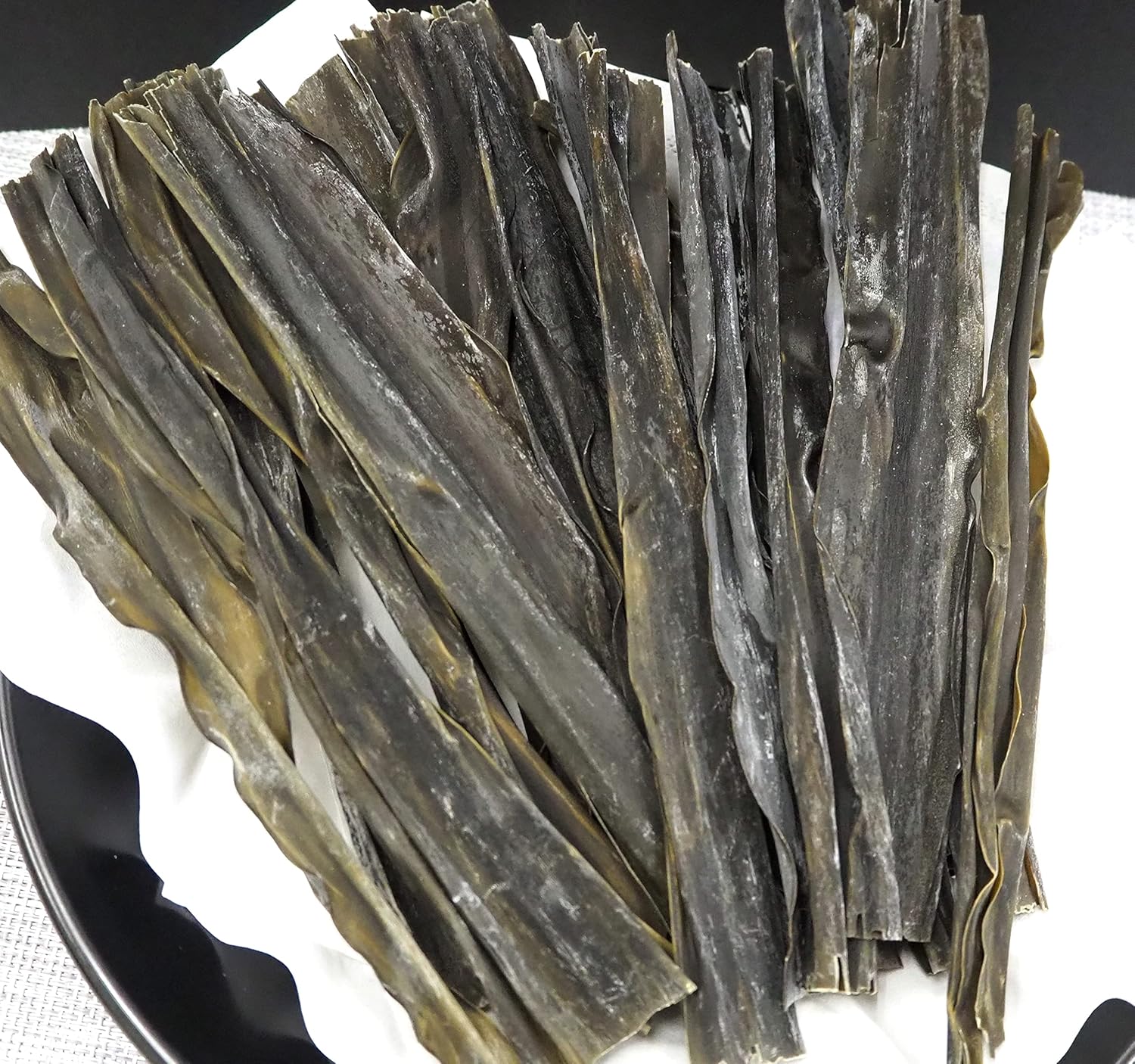 Dried Hidaka kombu for dashi and simmered dishes from Hokkaido