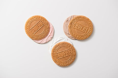 Cute Minions collectible tin with mini gaufre wafer cookies from Kobe Fugetsudo
