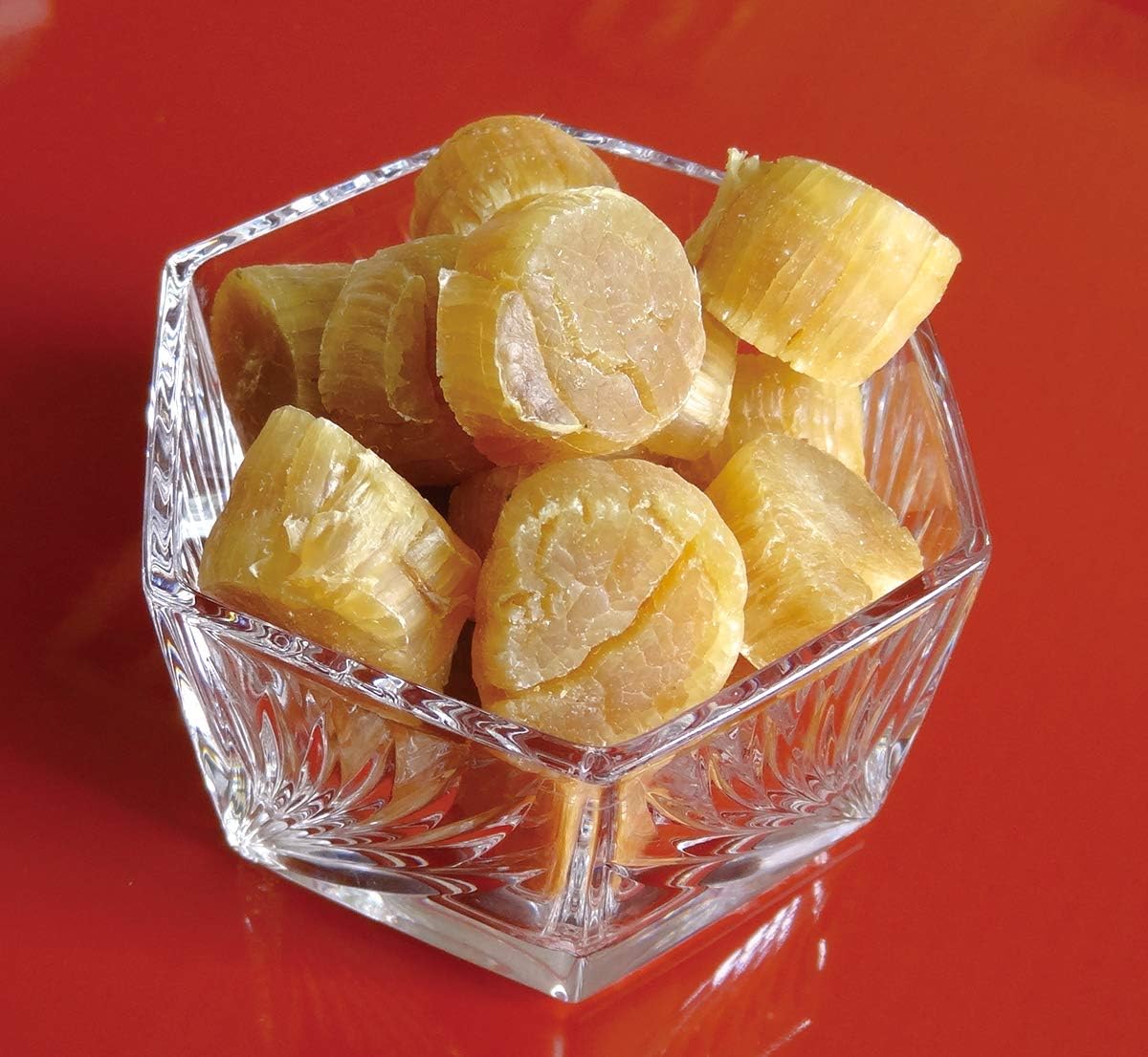 100g retail package of Hokkaido Okhotsk dried scallops SA size in resealable pouch