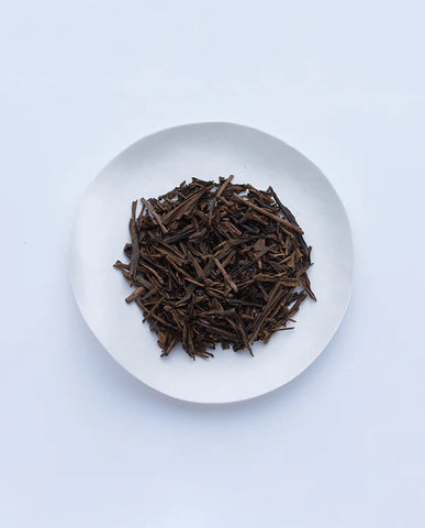 Loose leaf hojicha tea from Japan in 200g packaging