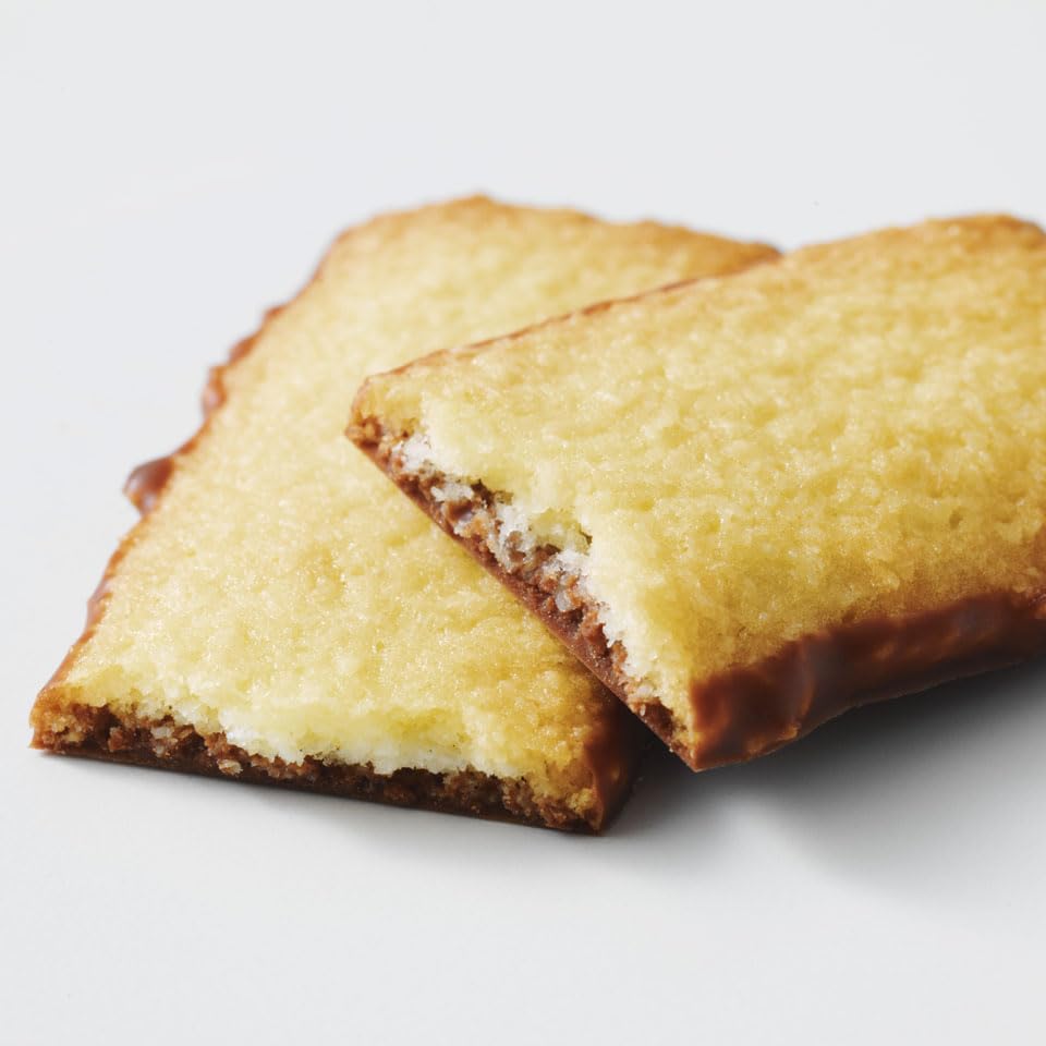 ROYCE’ Coconut Baton Cookie coated with rich milk chocolate