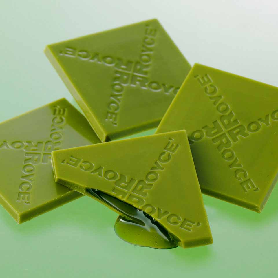 ROYCE’ premium gift box of 30 matcha chocolates from Hokkaido, Japan